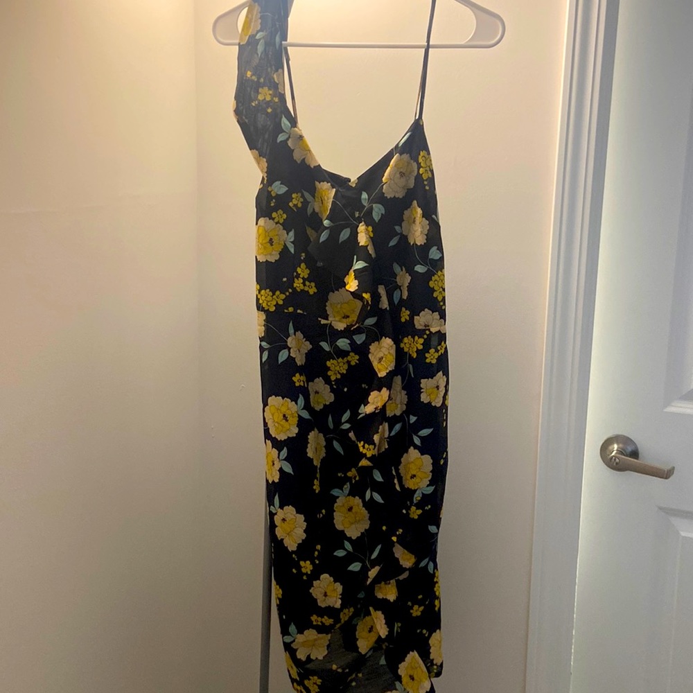 Cupcakes and Cashmere Floral Midi Dress Size 4